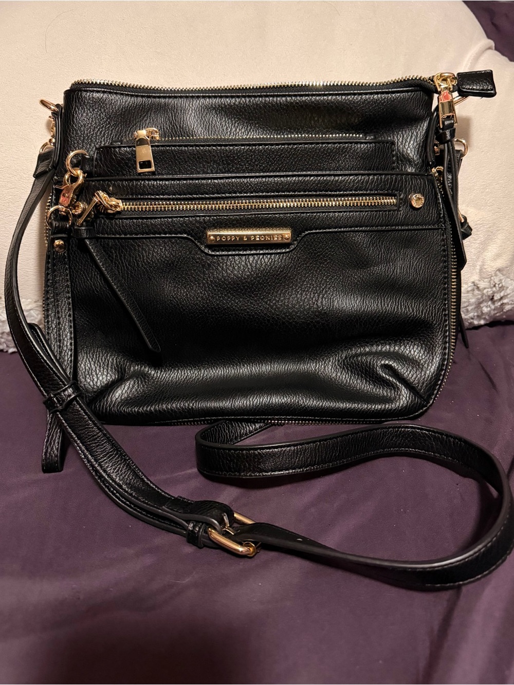 Poppy & Peonies Everyday Crossbody - Black